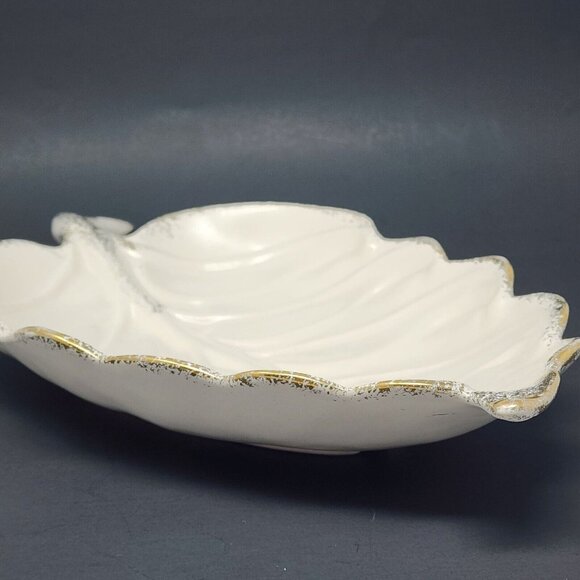 California Pottery Ceramic White Leaf Dish Bowl With Gold Trim Vintage 15" MCM - Picture 8 of 10